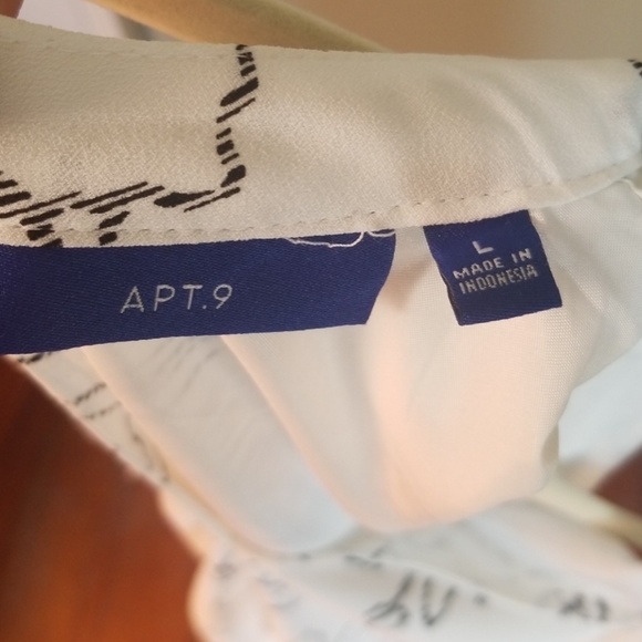 Beautiful Apt. 9 Dress - Picture 3 of 3